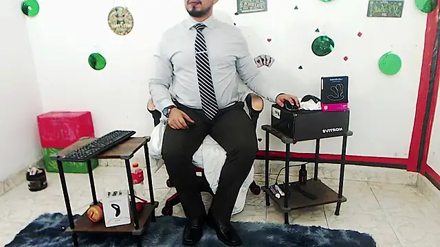 Chat XXX en directo de KalethBigDick
