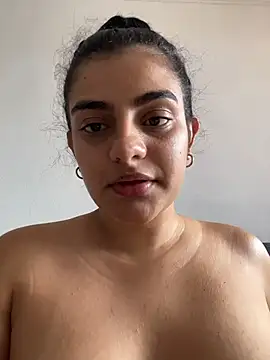 carlafox05's Live Chat Room
