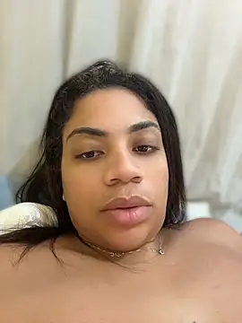 Chat +18 de Morenacarioca3 ao vivo