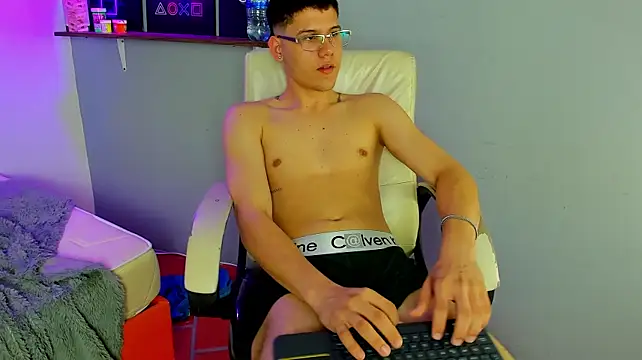 Chat +18 de luca_white ao vivo