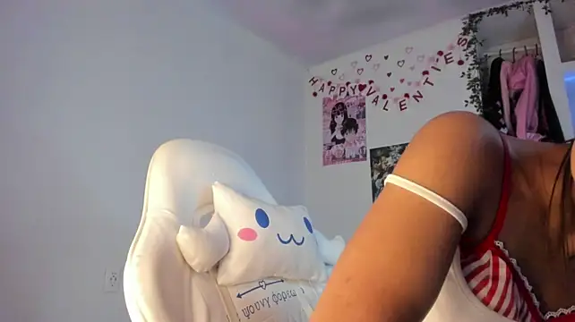meganthompsonn22's Live XXX Chat
