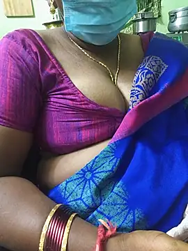 Tamilselviroja-'s Live XXX Chat