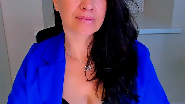 AnaMills' Live XXX Chat