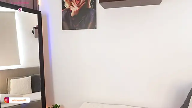 Vale_cortez's Live XXX Chat