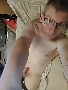 Arttuforyounakedboy webcam show
