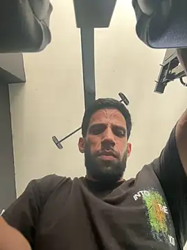 Karim_mansur XXX чат на живо