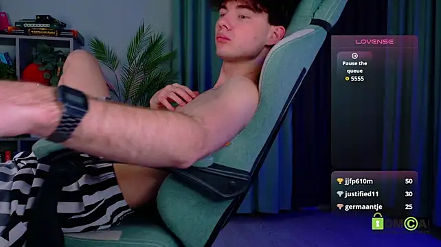 moon_Glowwn Live XXX chat