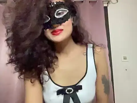 ScarletSeductiven Live XXX chat