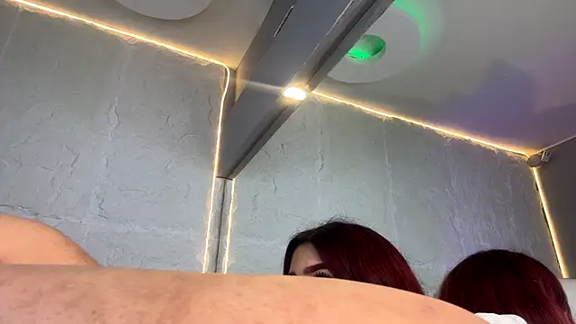 sofii_kitty_'s Live XXX Chat