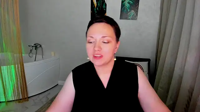 Živý XXX chat GoldenHazee