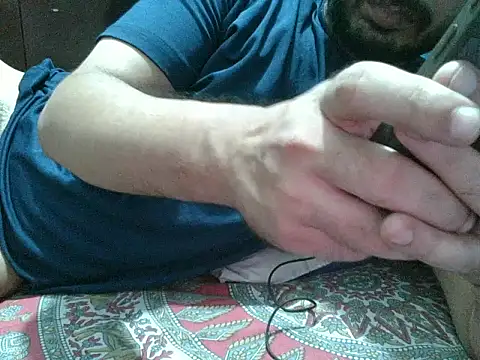 Živý XXX chat Precumboner