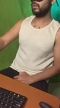 SaltyYoungDaddy's Live XXX Chat