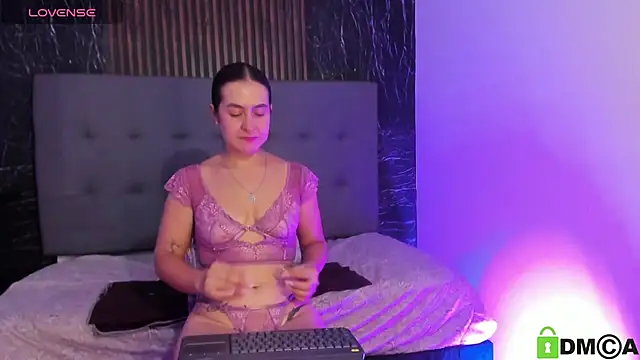 Valentina_Laurent's Live XXX Chat