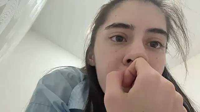 raisatdj's Live XXX Chat