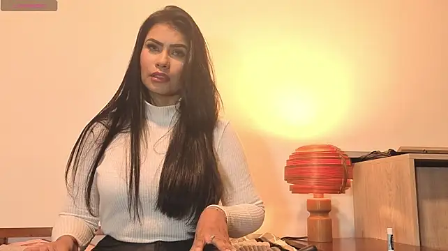 Paulaboterom's Live XXX Chat