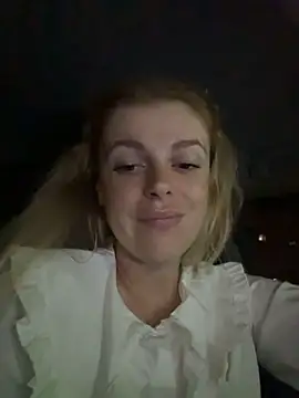 Chat XXX ao vivo de HarrietDart