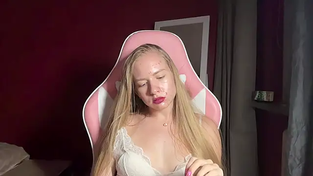 DarimBlondie Chat XXX live