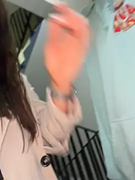 ICrazyOneIRL Live XXX-Chat