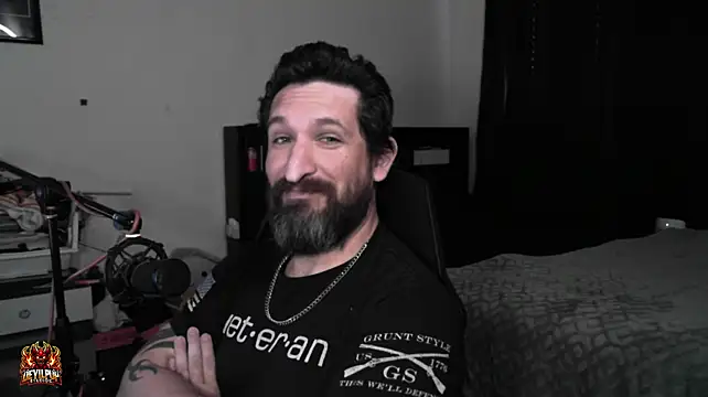 Онлайн чат XXX DevilPup75_