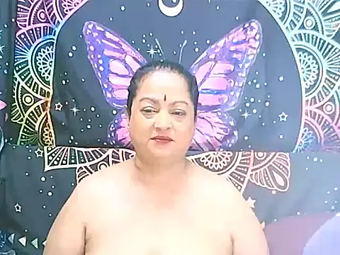matureindian Adlı Modelin Canlı XXX Sohbeti
