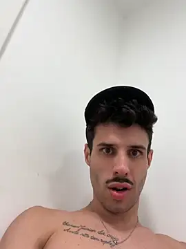Онлайн чат XXX slaamdopee