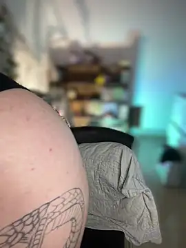 NikkiNix Live XXX-chat