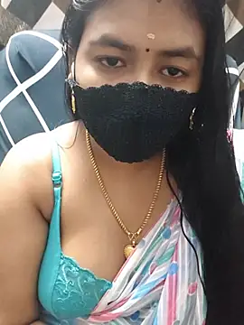 Chat +18 de Tamil_Lotus ao vivo