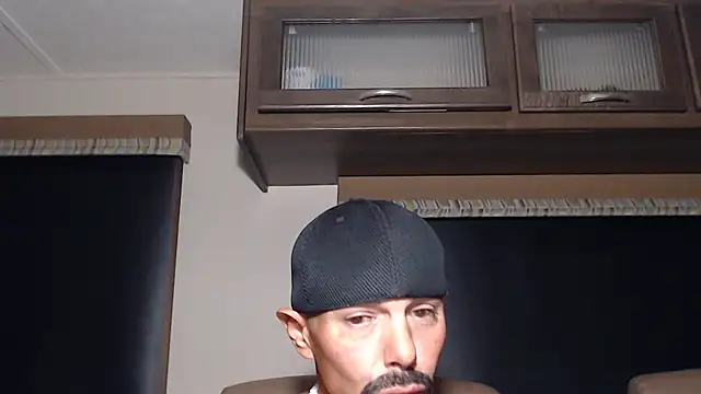 Chat XXX en directo de ThickD2C