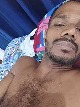 Chat XXX en directo de Daddyishere_19