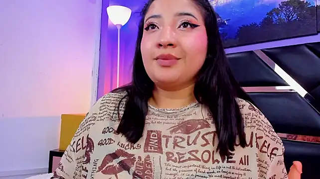 Emma_monserrat XXX чат на живо