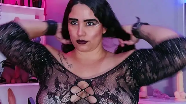 צ'אט XXX בשידור חי של MariaGaitan