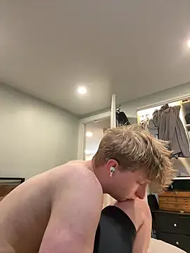 Novvikk88 现场XXX聊天
