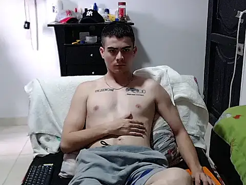 Онлайн чат XXX Zac_Efront