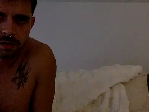 Онлайн чат XXX Benistripp