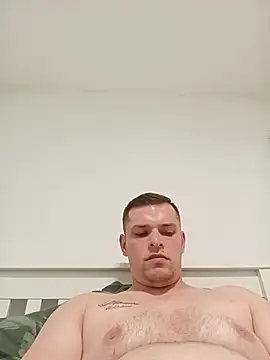 Attila20005 Live XXX-Chat
