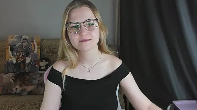 Chat +18 de MissBrightShine ao vivo