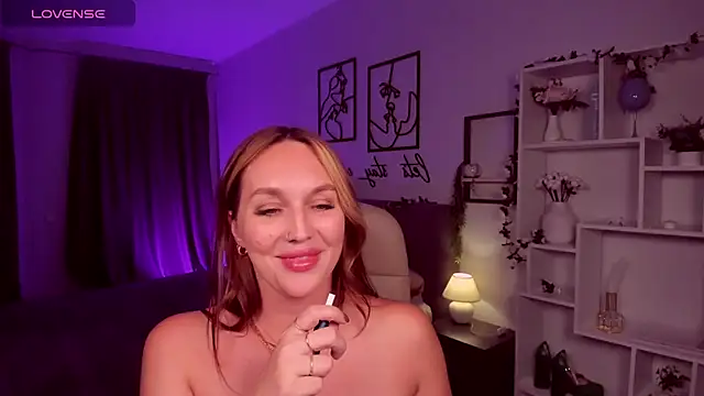 Chat +18 de EvieMagical ao vivo