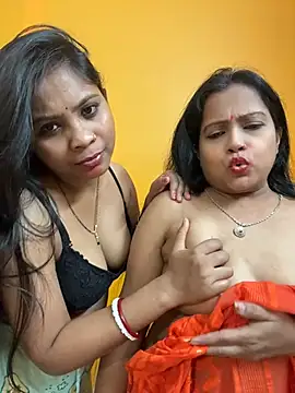 RedQQueen live XXX chat