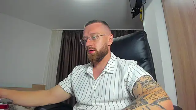 Chat XXX en directo de Findom_guy