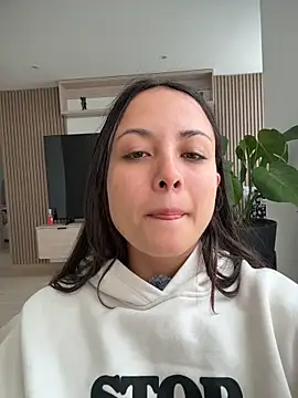 Megan_Rodrigo – Naživo XXX chat