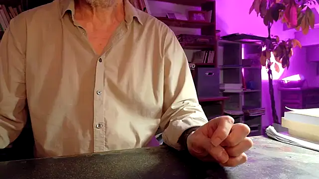yvanbonar live XXX chat