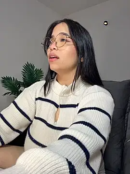 tati_reyess Live XXX Chat