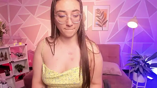 _RosieRider Adlı Modelin Canlı XXX Sohbeti