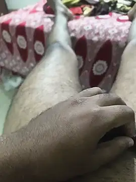 Chat +18 de hyd_24boy ao vivo