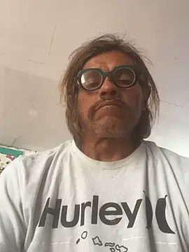 kvr27 Chat XXX in diretta