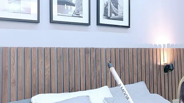 NhoaFerrer Live XXX-Chat