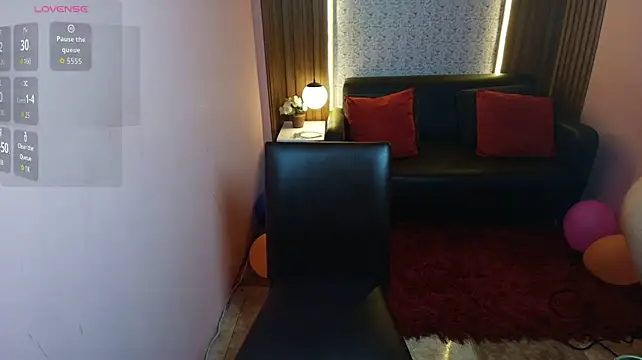 MoriahStorm 라이브 XXX 채팅
