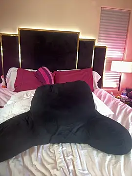 KarissaChantelle's Live XXX Chat