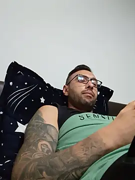 Xptrx123's Live XXX Chat