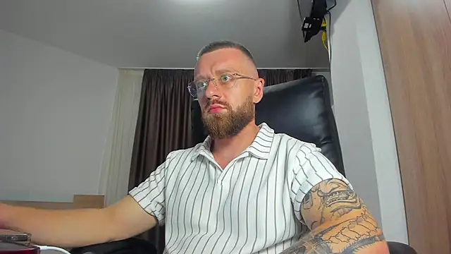 Chat XXX Live Findom_guy